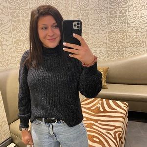 Meet your Posher, Tayler